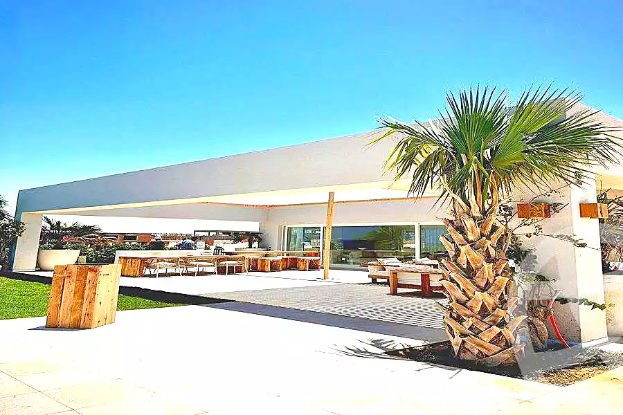 https://aqarmap.com.eg/ar/listing/7034432-for-sale-marsa-matruh-marsa-matrouh-resorts-marsa-baghush-resort-shehab-mazhar