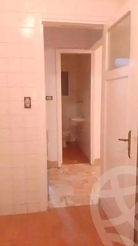 https://aqarmap.com.eg/ar/listing/7034472-for-sale-alexandria-al-agamy-el-hanouvel