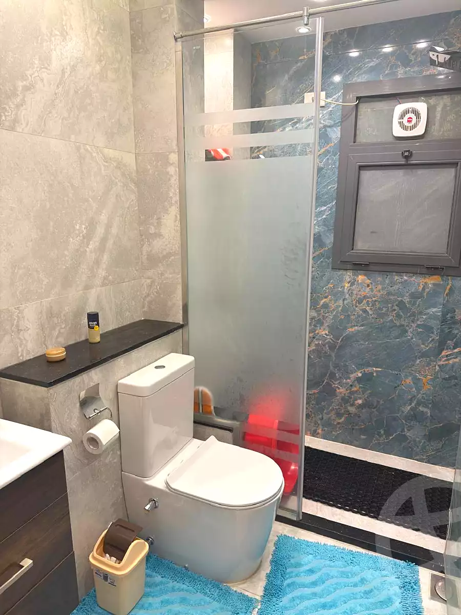 https://aqarmap.com.eg/ar/listing/7034421-for-sale-cairo-new-cairo-compounds-eastown-spectrum-eastown-compound