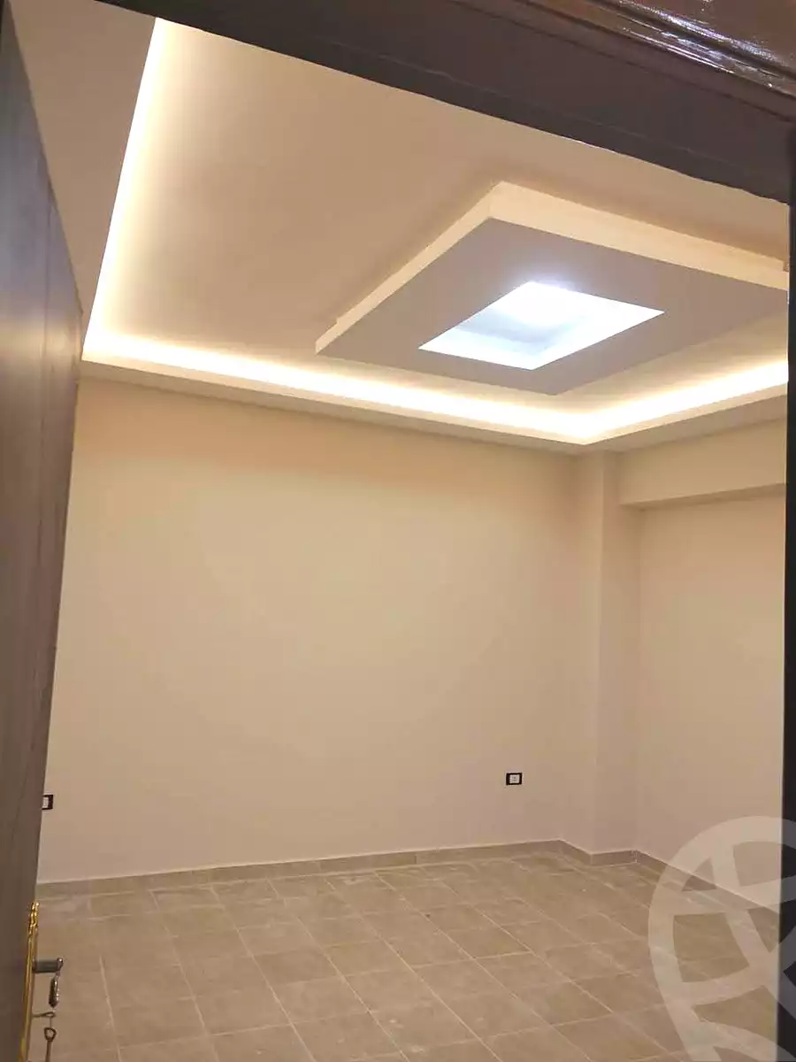 https://aqarmap.com.eg/ar/listing/7034760-for-sale-cairo-helwan-mohamed-sayed-ahmed-st