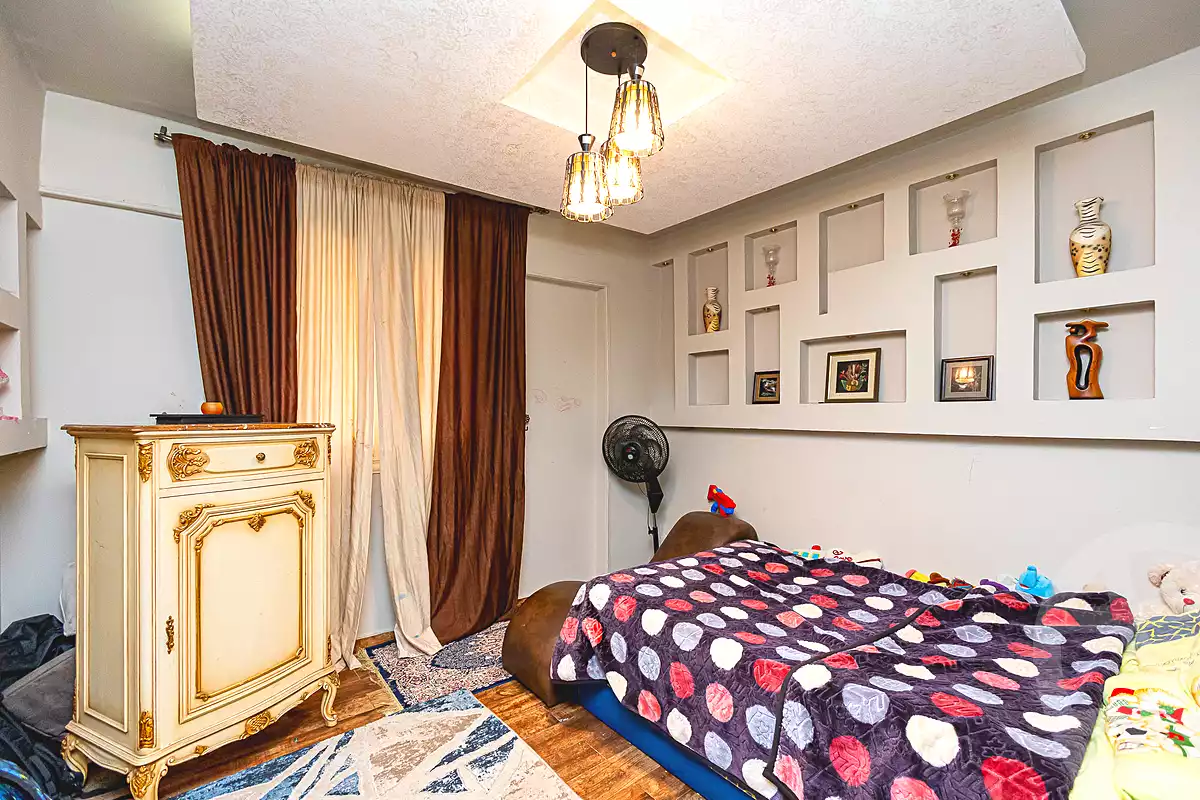 https://aqarmap.com.eg/ar/listing/7034954-for-sale-alexandria-miami-al-shahid-moustafa-al-beshaoi-st