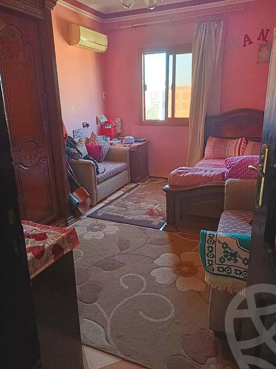https://aqarmap.com.eg/ar/listing/7035046-for-sale-cairo-helwan-rostom-st