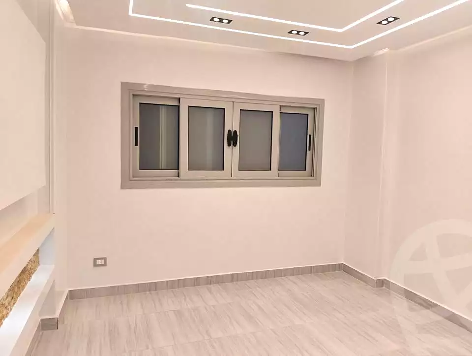 https://aqarmap.com.eg/ar/listing/7035203-for-sale-alexandria-al-agamy-lbytsh