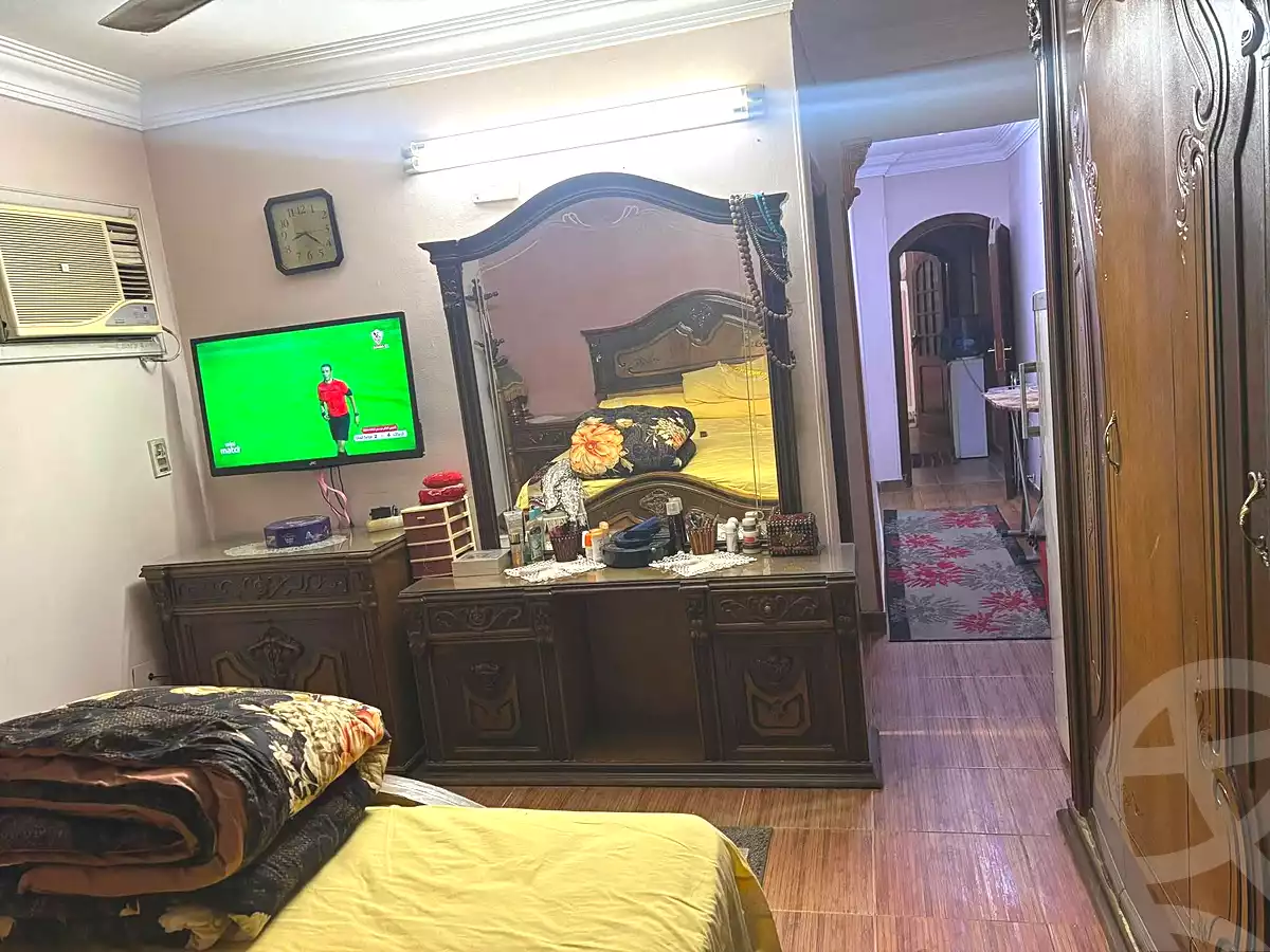 https://aqarmap.com.eg/ar/listing/7035221-for-sale-cairo-helwan-helwan-el-sharkeya-abd-el-rahman-pasha-st