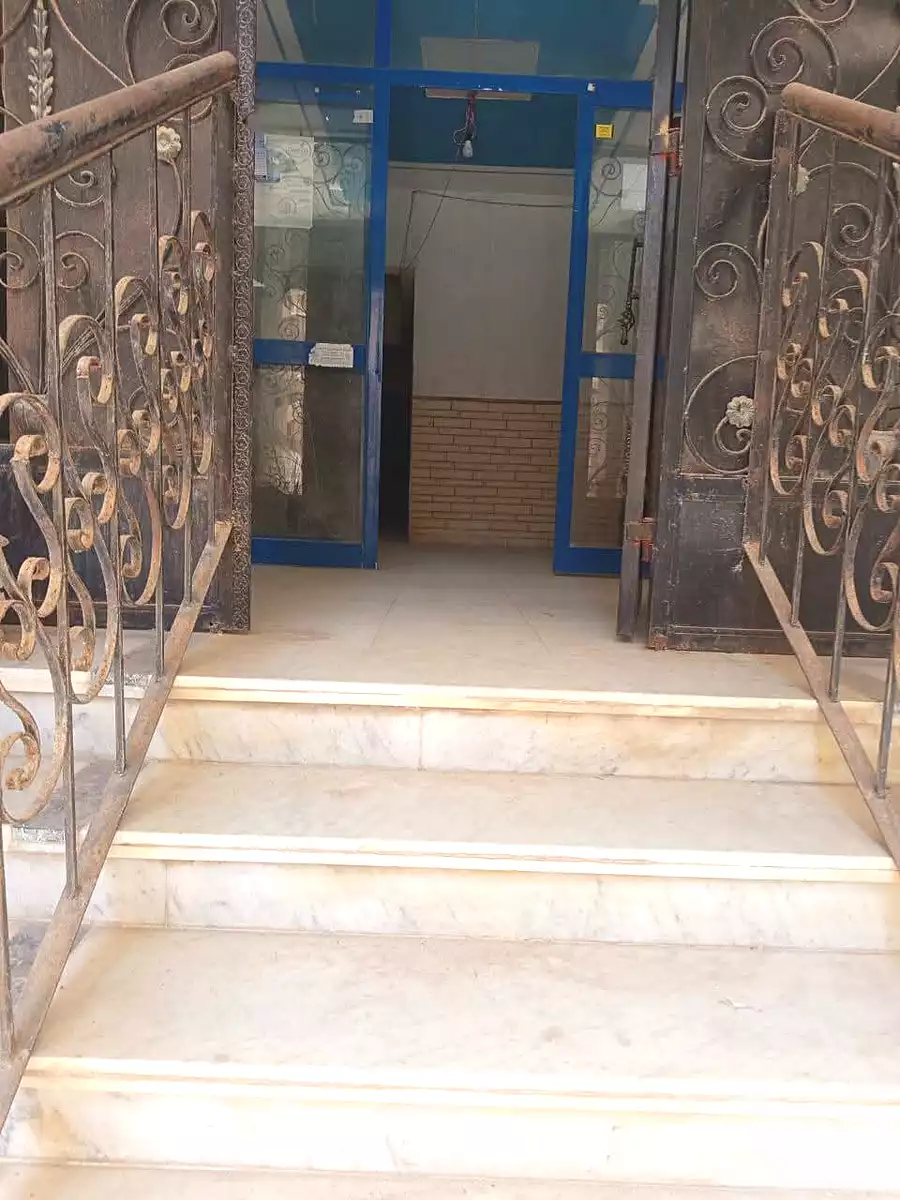 https://aqarmap.com.eg/en/listing/7035360-for-sale-alexandria-al-agamy-el-hanouvel-al-asdakaa-st