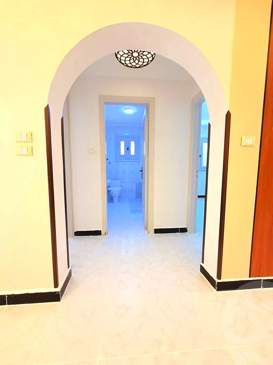 https://aqarmap.com.eg/en/listing/7035440-for-sale-alexandria-al-agamy