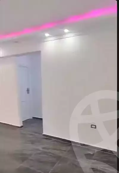 https://aqarmap.com.eg/ar/listing/7035459-for-sale-alexandria-new-miami