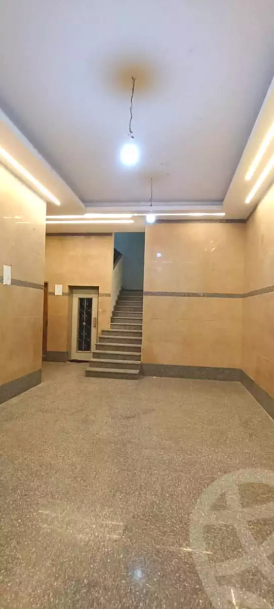 https://aqarmap.com.eg/ar/listing/7035523-for-sale-cairo-helwan-hadayek-helwan-el-eshrein-st