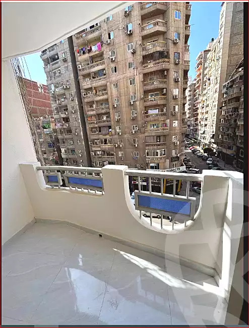 https://aqarmap.com.eg/ar/listing/7035535-for-sale-alexandria-sydy-bshr-sydy-bshr-bhry-shr-mhmwd-l-yswy