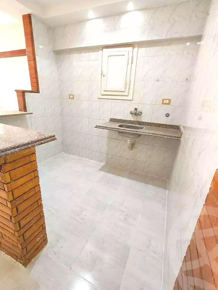 https://aqarmap.com.eg/ar/listing/7035691-for-sale-alexandria-al-agamy-shataa-el-nakheel