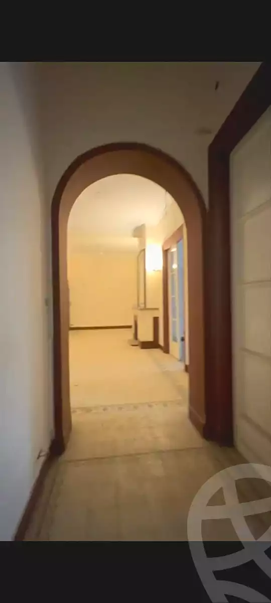 https://aqarmap.com.eg/en/listing/7035991-for-rent-cairo-downtown-kasr-el-neel-nile-corniche-st
