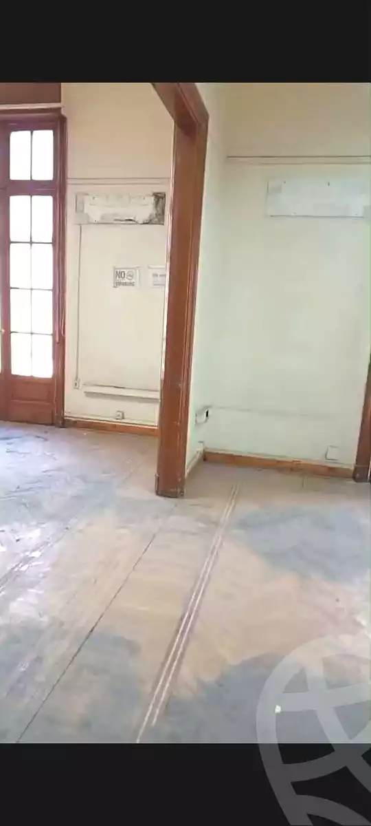 https://aqarmap.com.eg/en/listing/7036002-for-rent-cairo-downtown-el-azbakya-el-gomhoreya-st