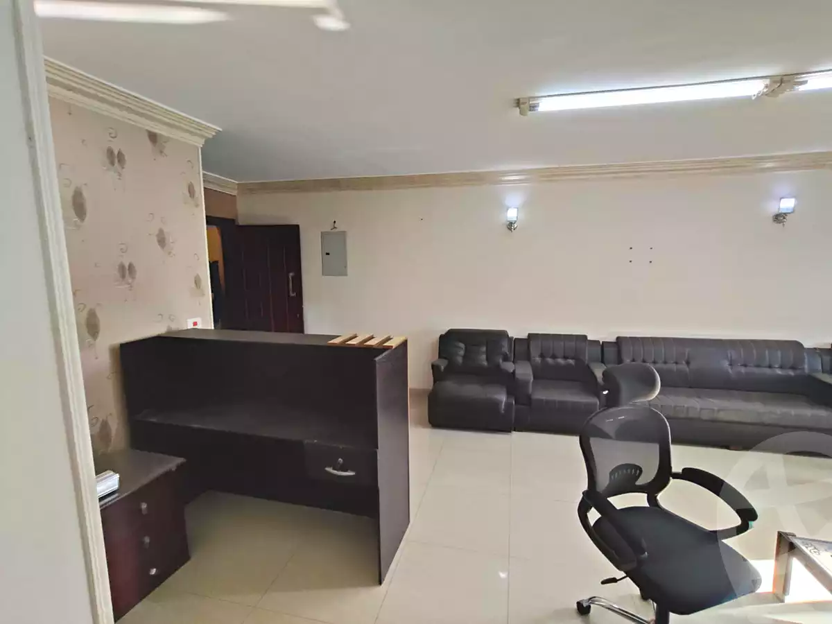https://aqarmap.com.eg/ar/listing/7036040-for-rent-cairo-downtown-ramsis