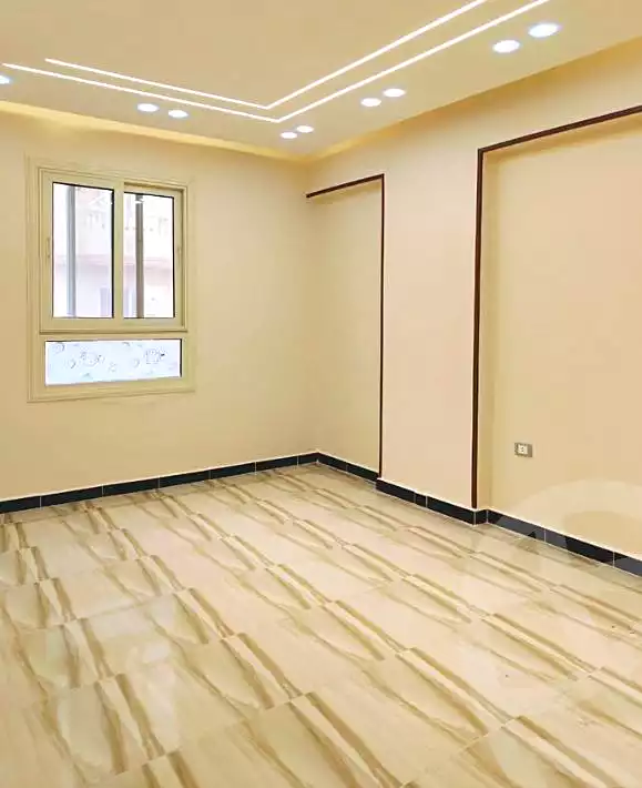 https://aqarmap.com.eg/ar/listing/7036093-for-sale-alexandria-al-agamy-bw-ywsf