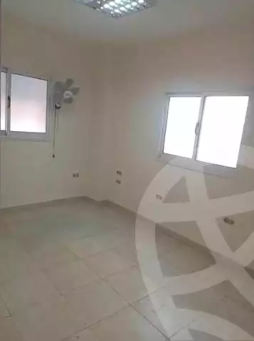 https://aqarmap.com.eg/ar/listing/7036097-for-rent-alexandria-miami