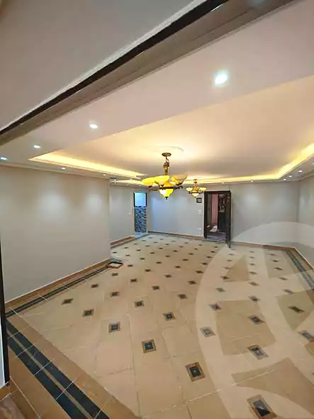https://aqarmap.com.eg/ar/listing/7036170-for-sale-cairo-helwan-ahmed-enci-st
