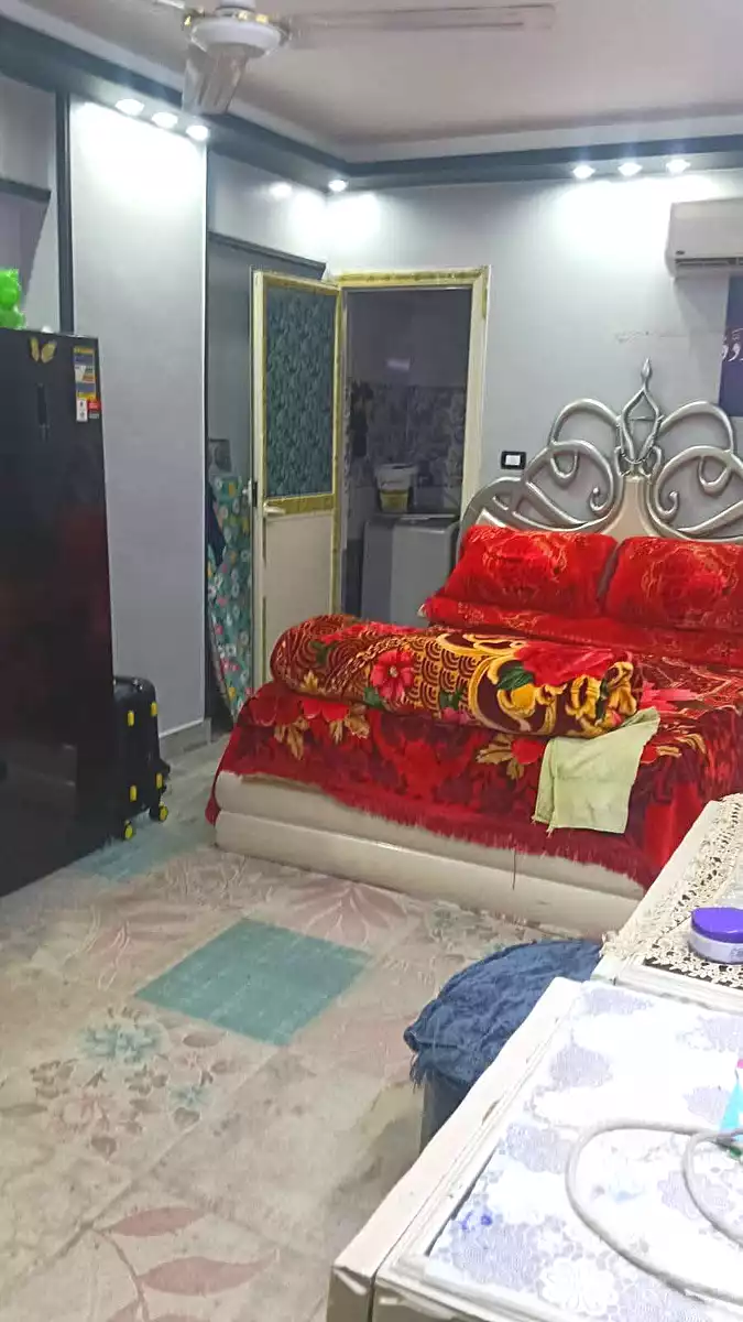 https://aqarmap.com.eg/en/listing/7036259-for-sale-cairo-helwan-ahmed-enci-st