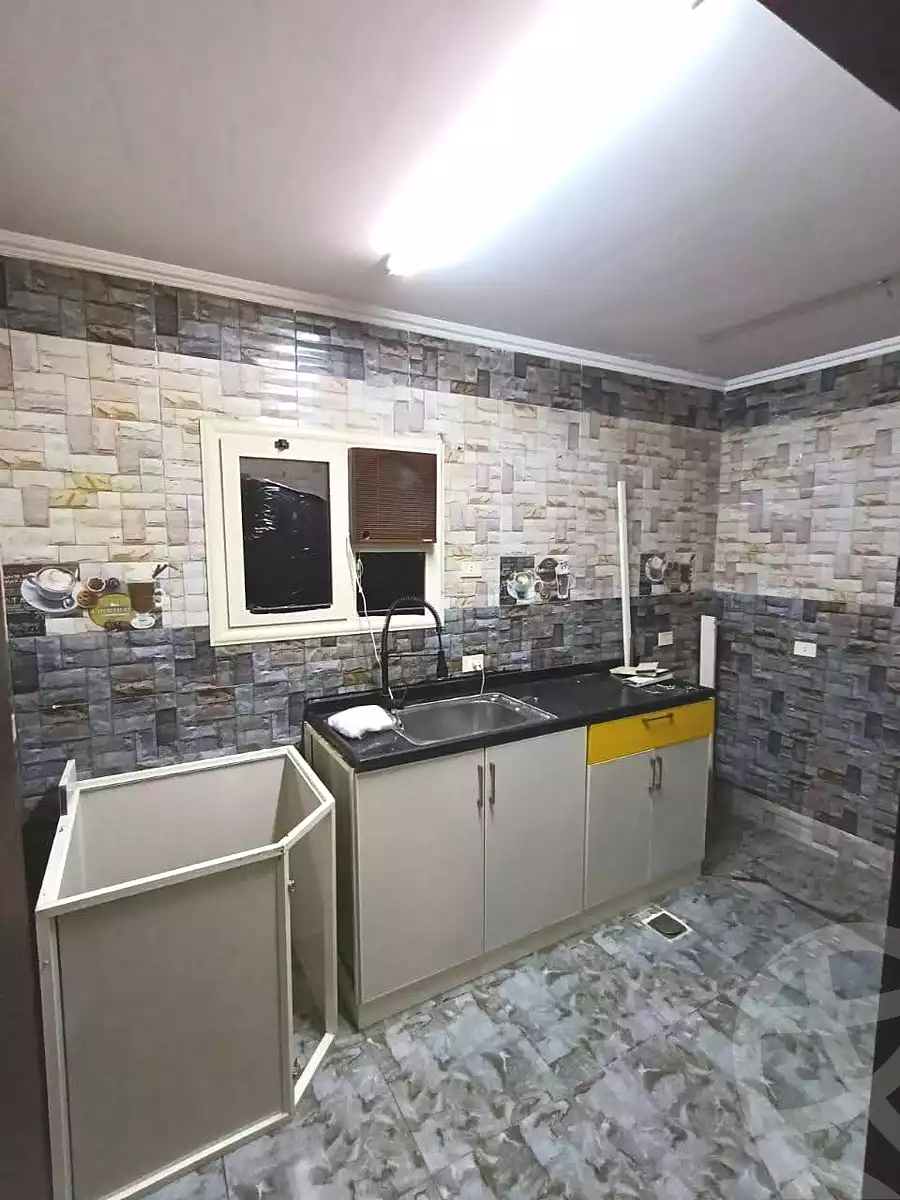 https://aqarmap.com.eg/ar/listing/7037065-for-sale-cairo-helwan-ahmed-enci-st