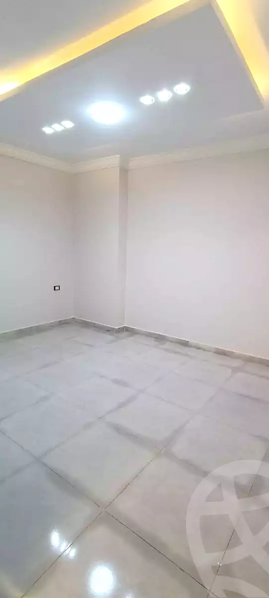 https://aqarmap.com.eg/en/listing/7037165-for-sale-cairo-helwan-hadayek-helwan-nile-corniche-st