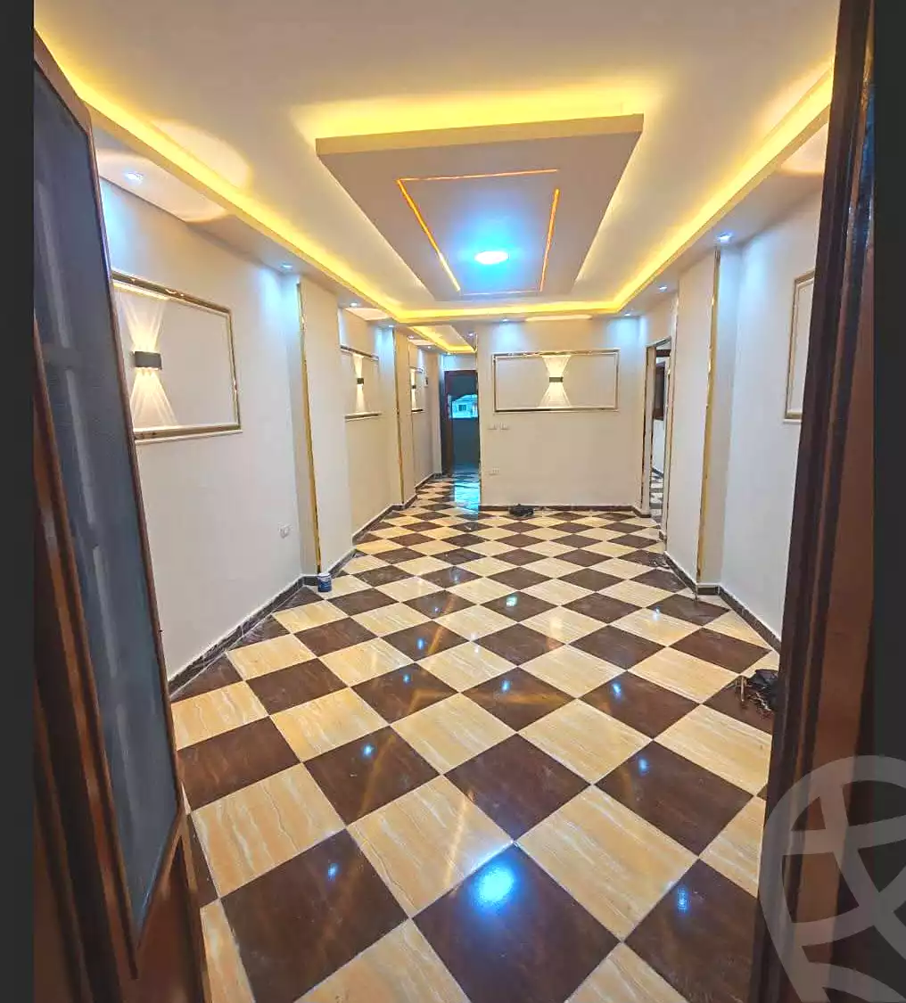 https://aqarmap.com.eg/ar/listing/7037356-for-sale-alexandria-al-agamy-el-hanouvel