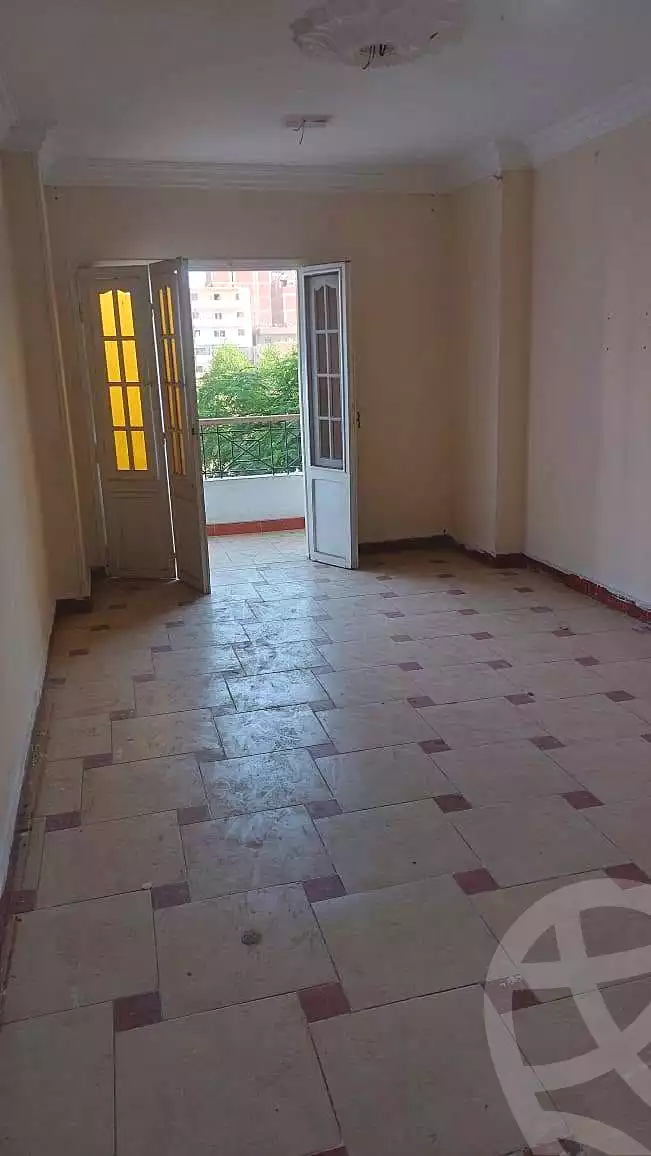 https://aqarmap.com.eg/ar/listing/7037505-for-rent-cairo-helwan-helwan-el-sharkeya-mostafa-safwat-st