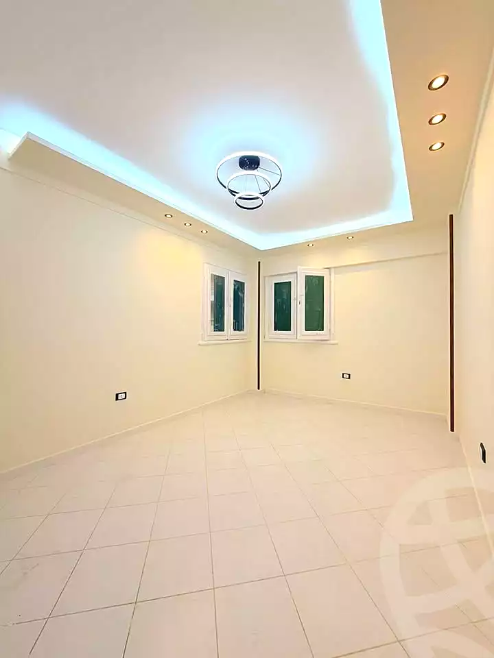 https://aqarmap.com.eg/ar/listing/7037511-for-sale-alexandria-al-agamy-shataa-el-nakheel
