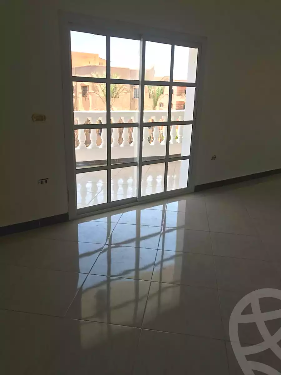 https://aqarmap.com.eg/ar/listing/7037489-for-sale-cairo-new-cairo-el-ahyaa-third-neighborhood-street-1