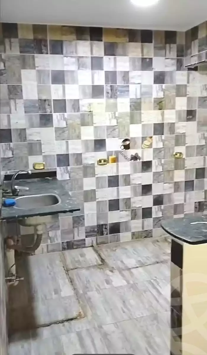 https://aqarmap.com.eg/ar/listing/7037542-for-sale-cairo-nozha-2-el-khamseen-st