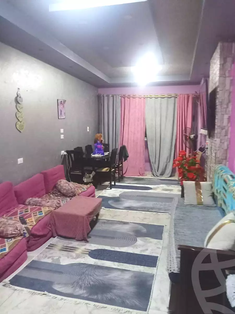 https://aqarmap.com.eg/en/listing/7037776-for-sale-cairo-helwan-mnshy-yn-hlwn-rael-st