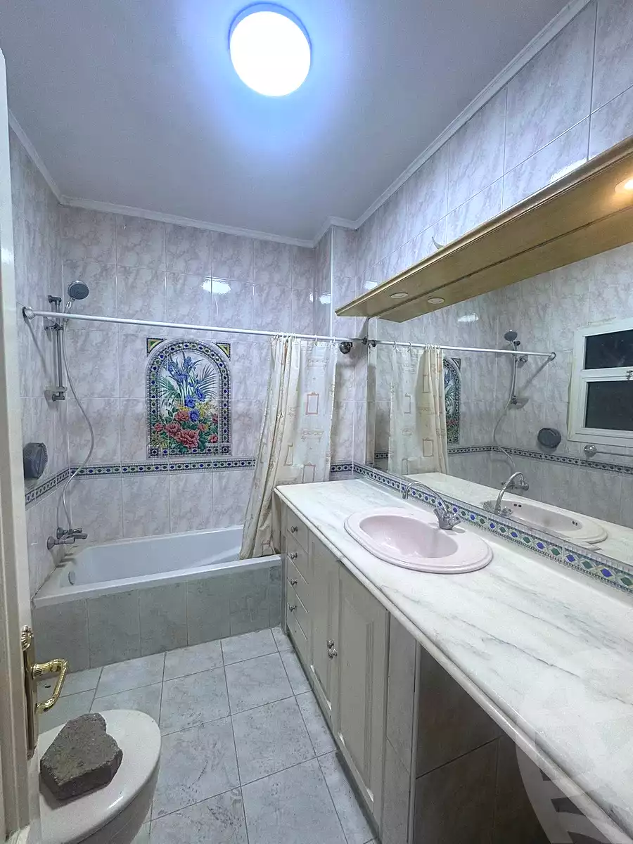 https://aqarmap.com.eg/ar/listing/7037929-for-sale-cairo-helwan-mahmoud-khater-st