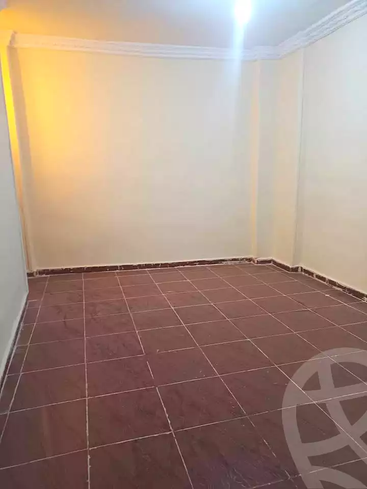 https://aqarmap.com.eg/ar/listing/7037990-for-rent-alexandria-sydy-bshr-sydy-bshr-bhry-shr-khld-bn-lwlyd