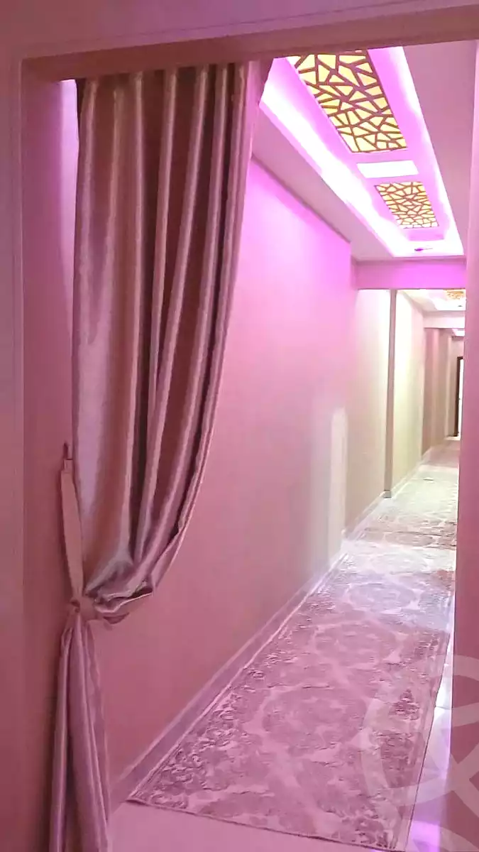 https://aqarmap.com.eg/ar/listing/7037981-for-rent-cairo-helwan-hadayek-helwan-nile-corniche-st