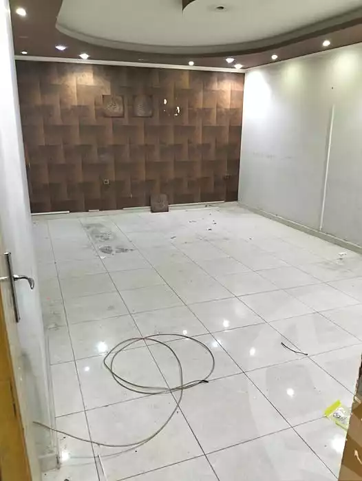 https://aqarmap.com.eg/ar/listing/7038097-for-rent-cairo-helwan-sherif-st