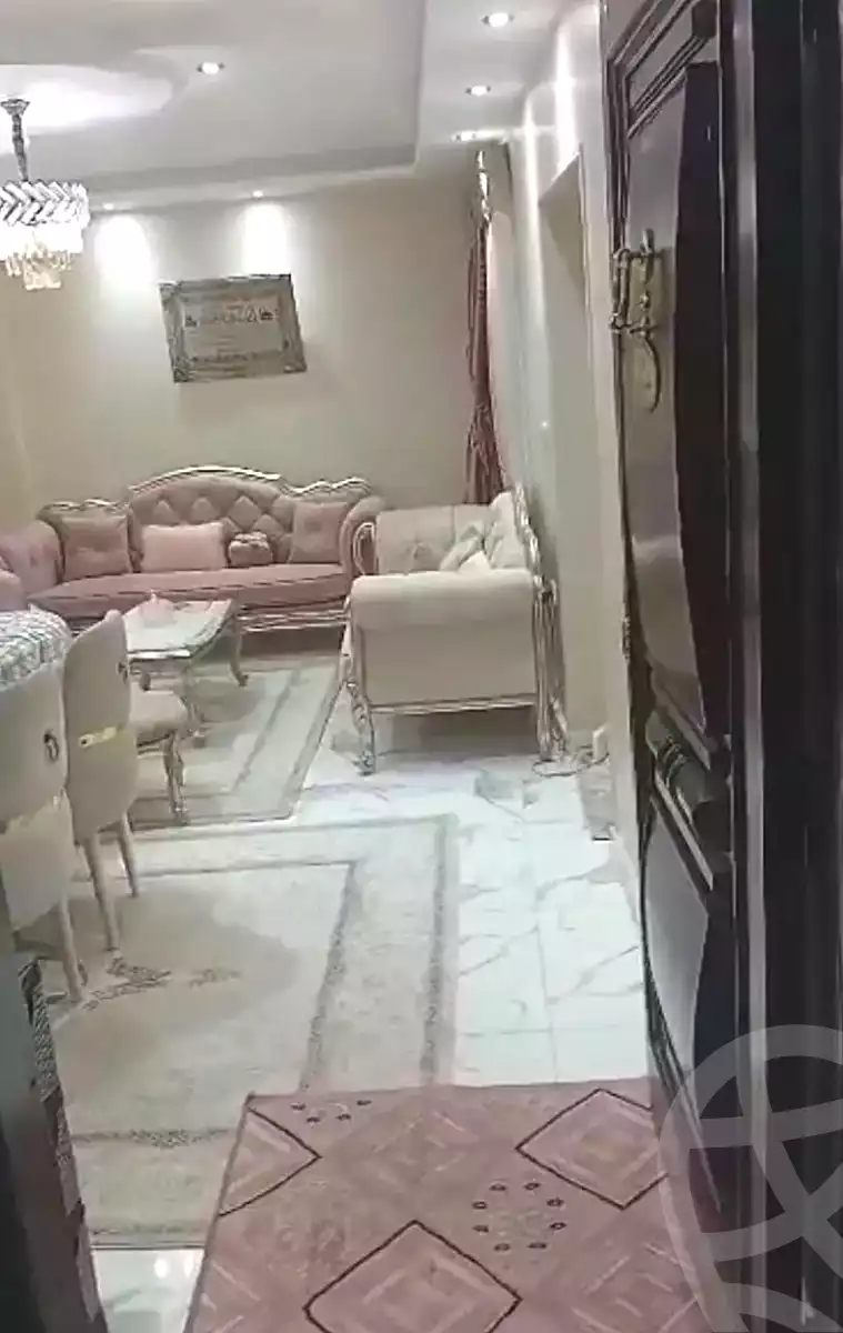 https://aqarmap.com.eg/en/listing/7038176-for-sale-alexandria-alhadara-el-hadara