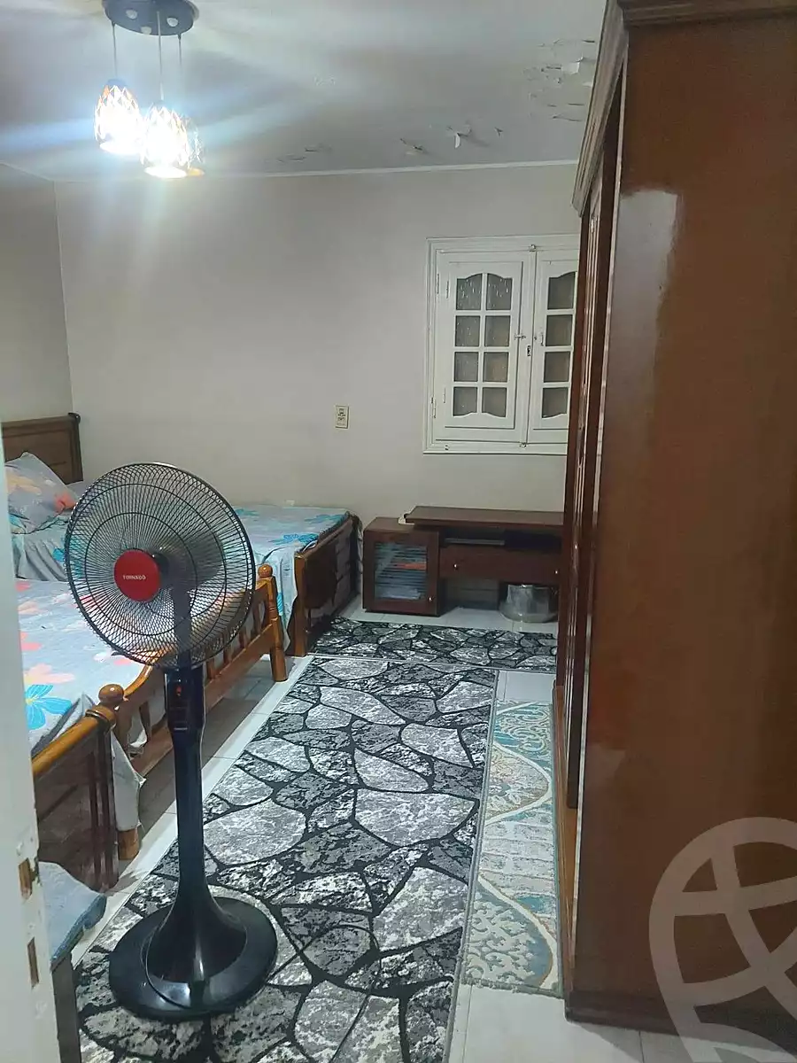 https://aqarmap.com.eg/en/listing/7038080-for-sale-cairo-helwan-ahmed-enci-st