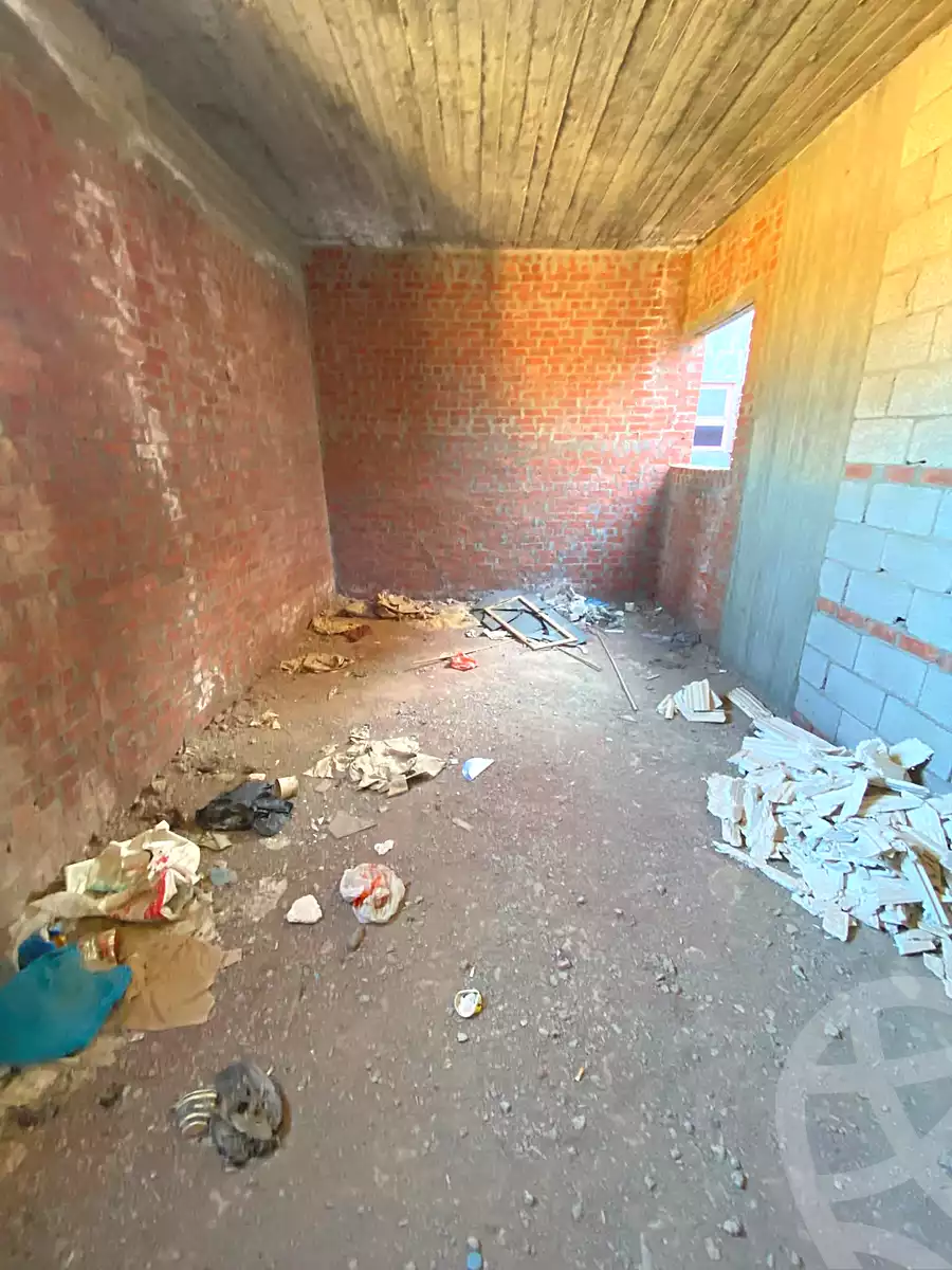 https://aqarmap.com.eg/en/listing/7038418-for-sale-alexandria-al-agamy-el-hanouvel-el-zahraa-city-st