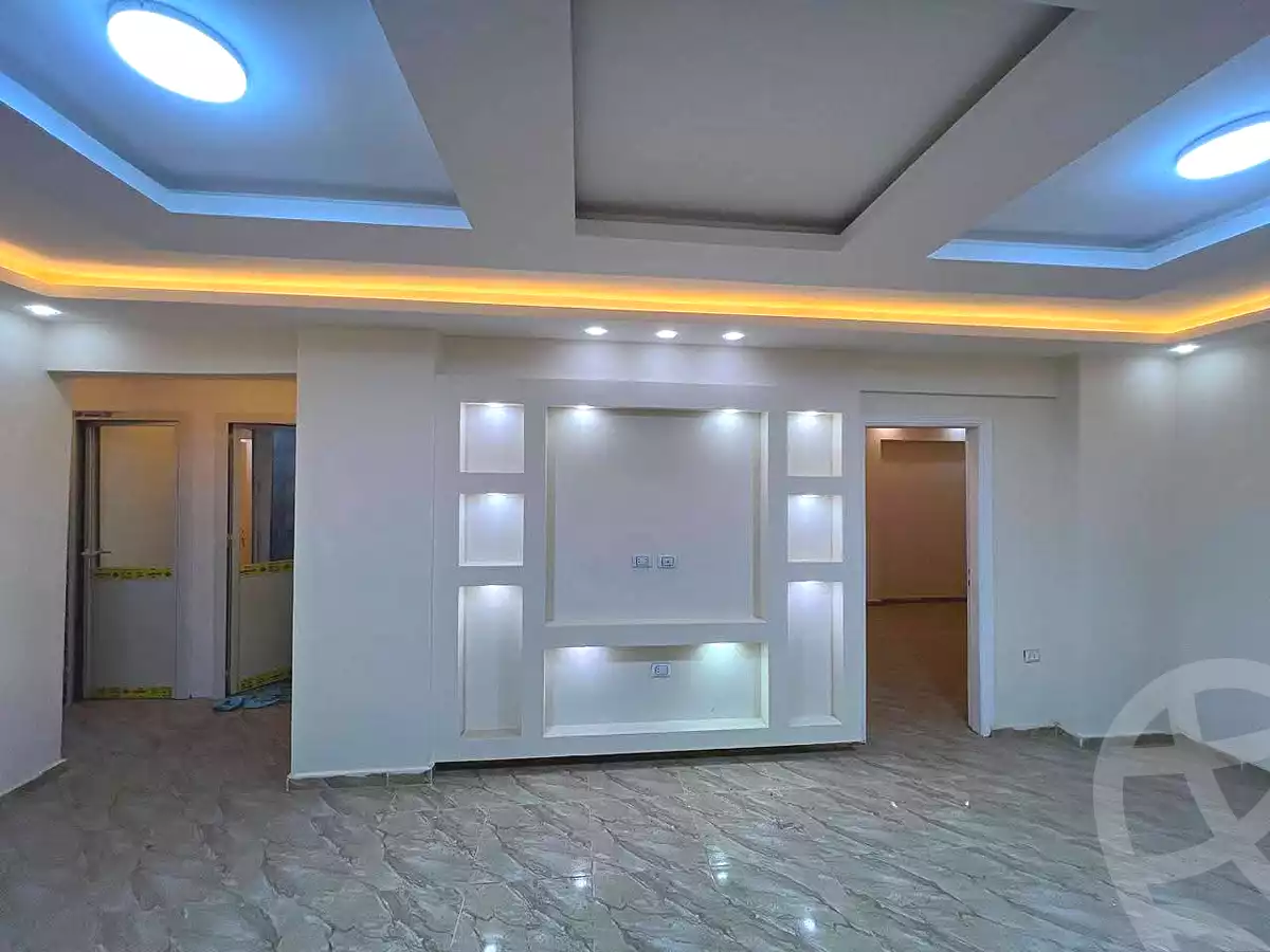 https://aqarmap.com.eg/ar/listing/7038454-for-sale-cairo-nozha-2-el-khamseen-st