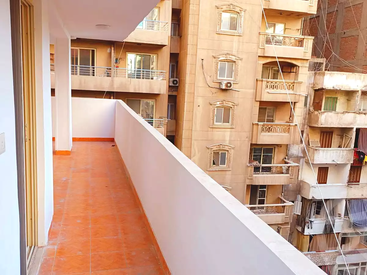 https://aqarmap.com.eg/ar/listing/7038464-for-rent-alexandria-el-asafra-sadiqat-al-ketab-al-moqadas-st