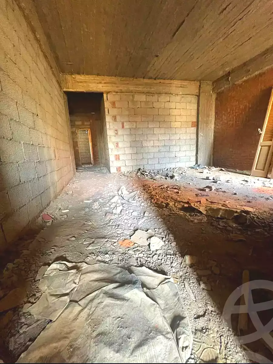 https://aqarmap.com.eg/ar/listing/7038646-for-sale-alexandria-al-agamy-el-hanouvel
