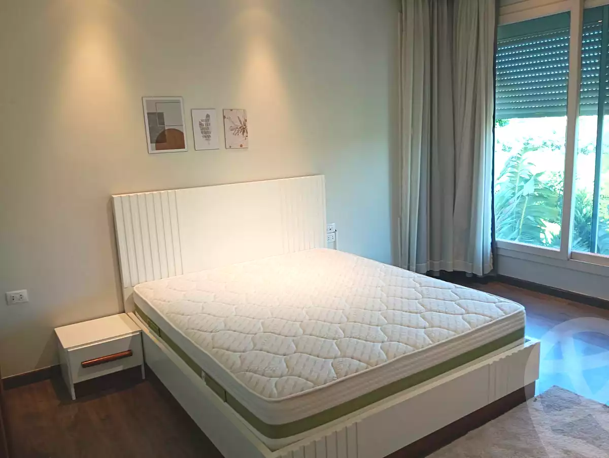 https://aqarmap.com.eg/en/listing/7038818-for-rent-cairo-new-cairo-compounds-lake-view