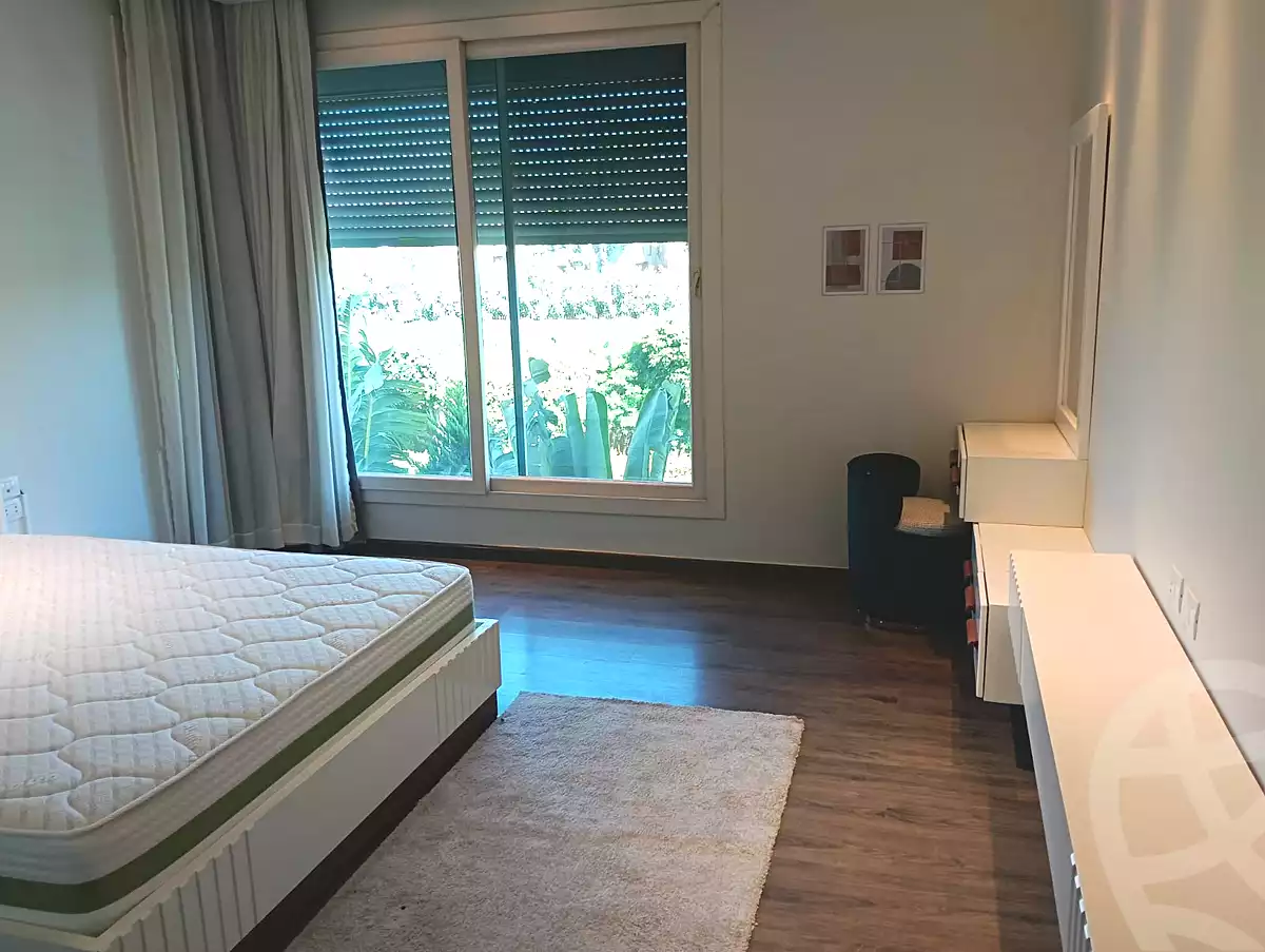 https://aqarmap.com.eg/en/listing/7038818-for-rent-cairo-new-cairo-compounds-lake-view