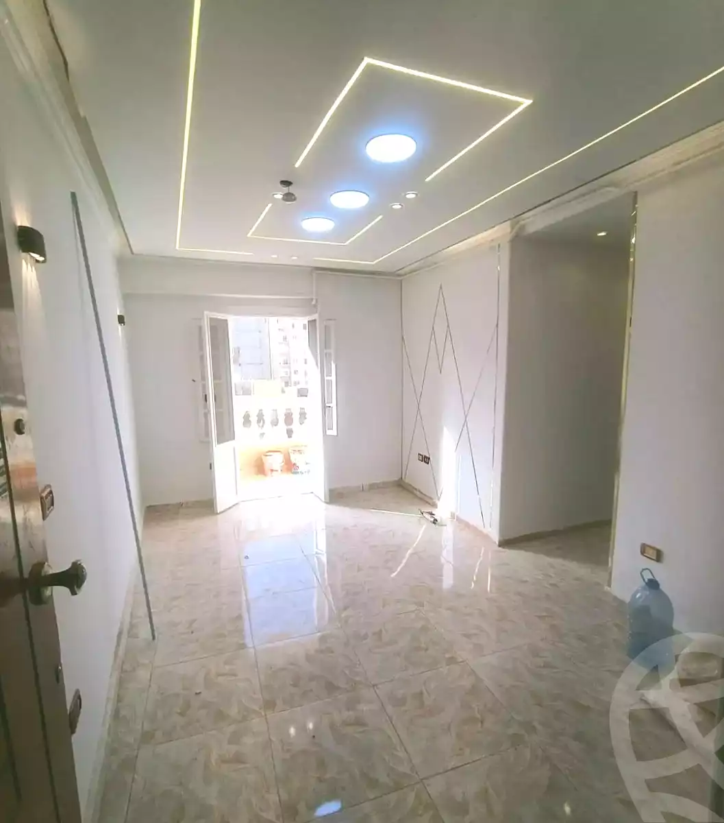 https://aqarmap.com.eg/ar/listing/7038879-for-sale-alexandria-lsywf-el-falki