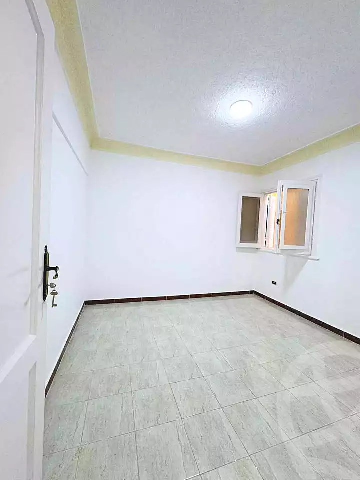 https://aqarmap.com.eg/ar/listing/7038919-for-sale-alexandria-al-agamy-shataa-el-nakheel