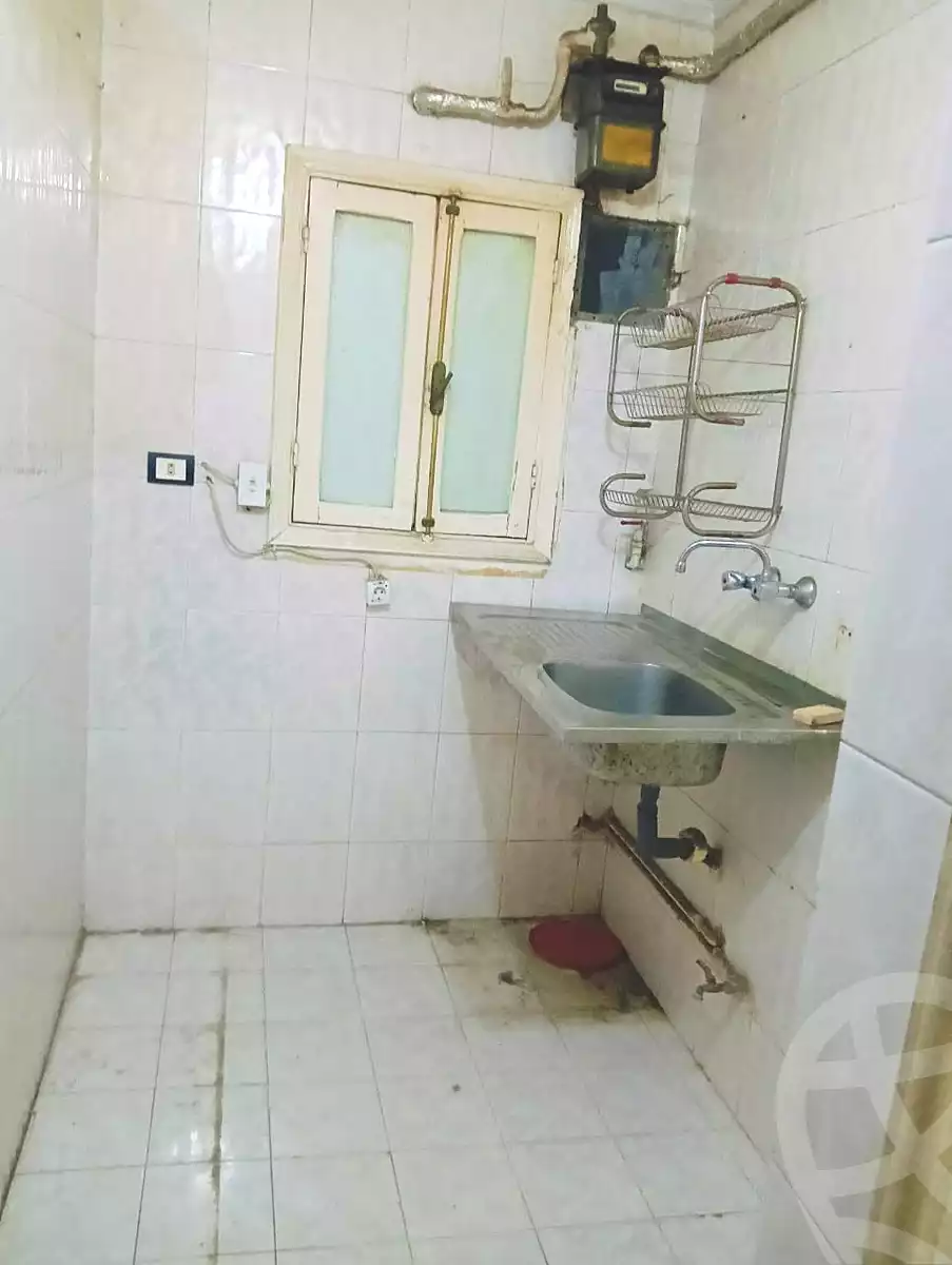https://aqarmap.com.eg/en/listing/7039144-for-rent-cairo-ain-shams-ahmed-esmat-st