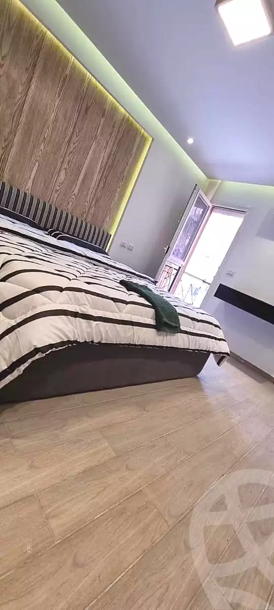 https://aqarmap.com.eg/ar/listing/7039175-for-rent-cairo-new-cairo-lrhb-city-phase-1-ahmed-rami-st