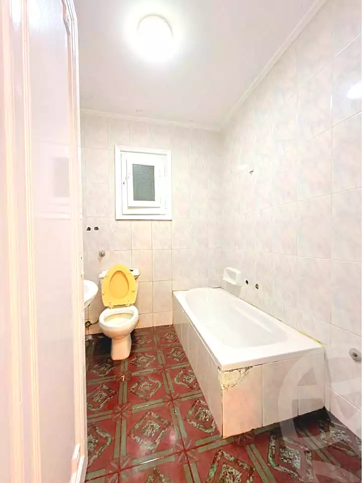 https://aqarmap.com.eg/ar/listing/7039500-for-sale-alexandria-al-agamy-shataa-el-nakheel