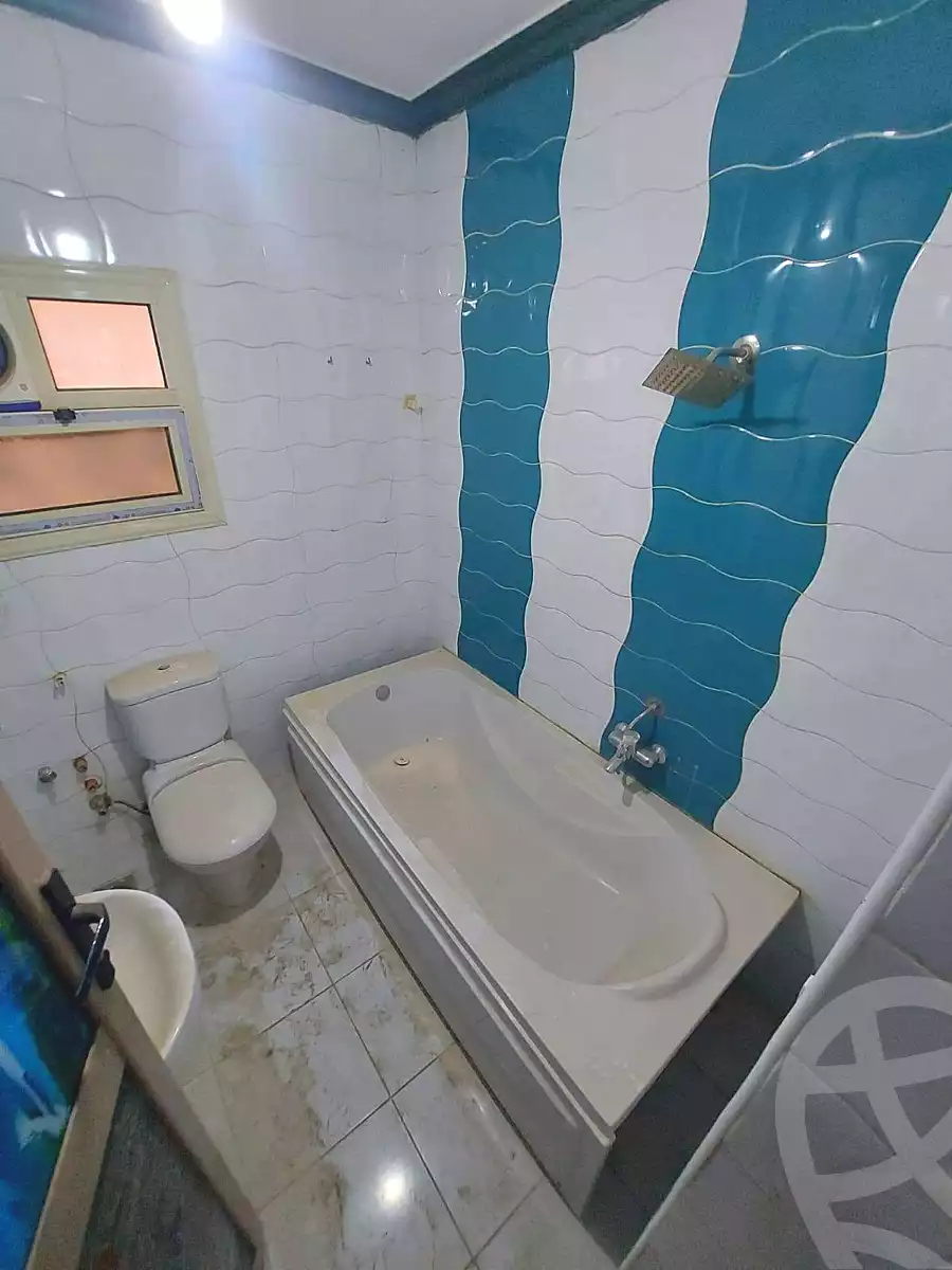 https://aqarmap.com.eg/ar/listing/7039525-for-sale-cairo-helwan-helwan-el-sharkeya-ismael-kamel-st