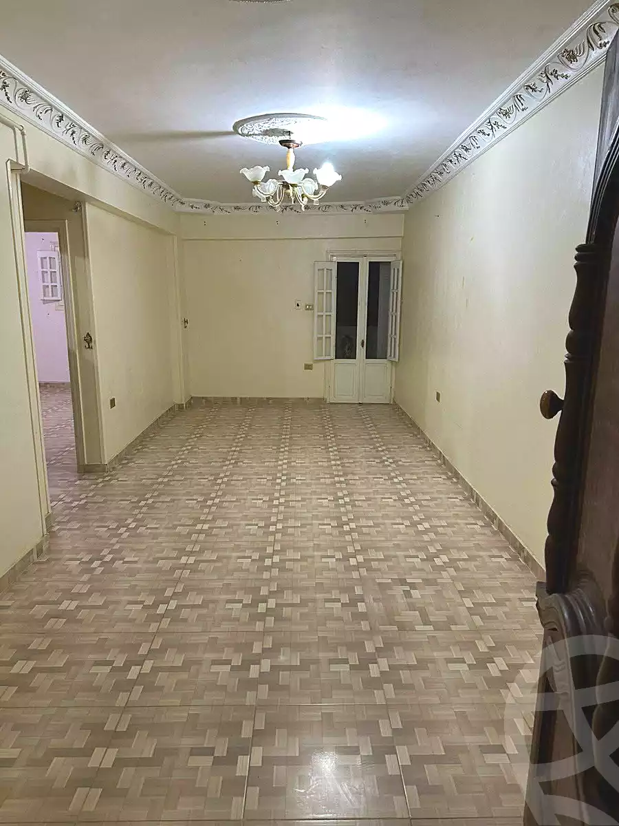 https://aqarmap.com.eg/ar/listing/7039533-for-sale-alexandria-al-agamy-el-hanouvel-al-asdakaa-st