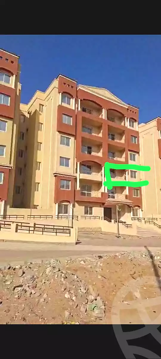 https://aqarmap.com.eg/ar/listing/7039630-for-sale-cairo-new-cairo-compounds-loaloat-new-cairo