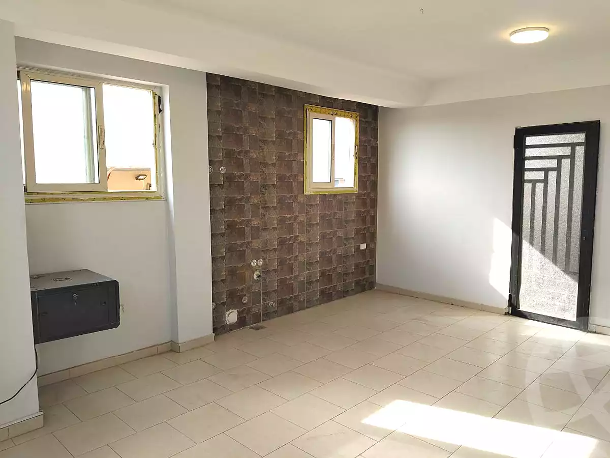 https://aqarmap.com.eg/ar/listing/7039684-for-rent-cairo-new-cairo-el-maantiqah-el-sinaiyyah